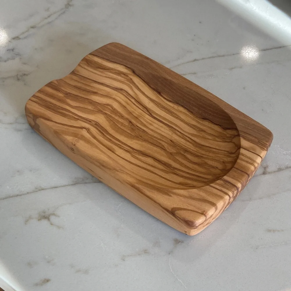 William Sonoma olive wood spoon rest